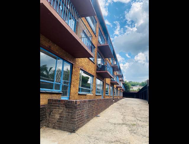 1 bed property to rent in PRIMROSE